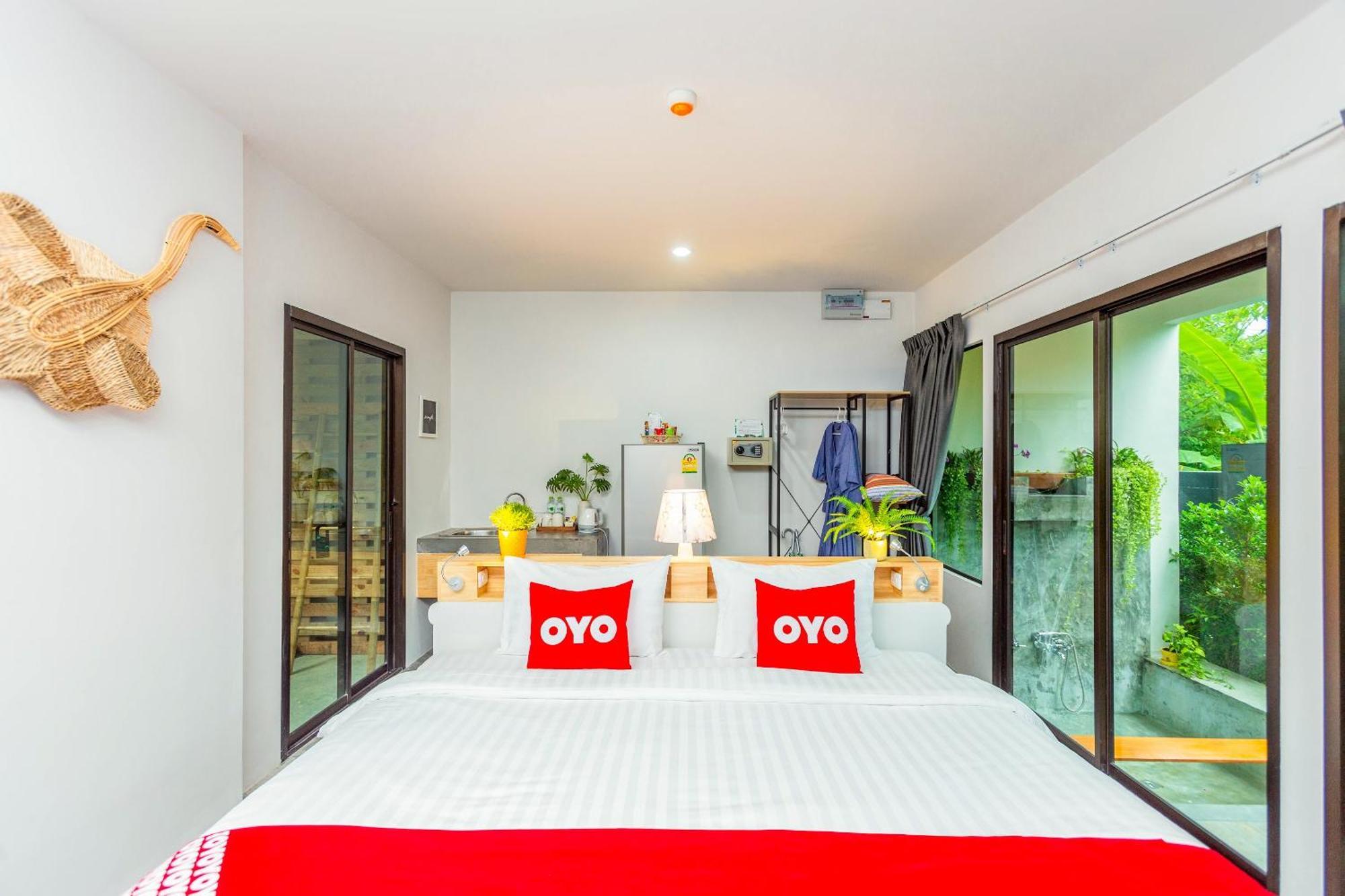 Oyo 422 Jane​ Homestay​ And​ Resort​ Rawai Exterior photo